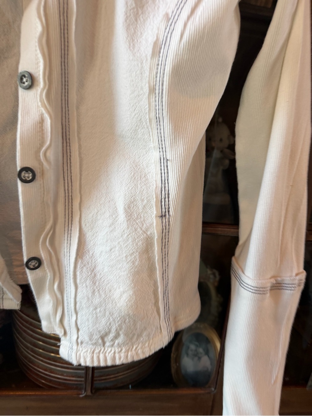 Free People White Textured Button-Front Shirt - Picture 3 of 6